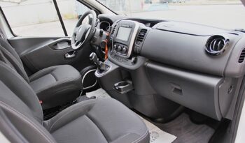 RENAULT Trafic Blue dCi 145 Grand Spacenomad (Bus) voll